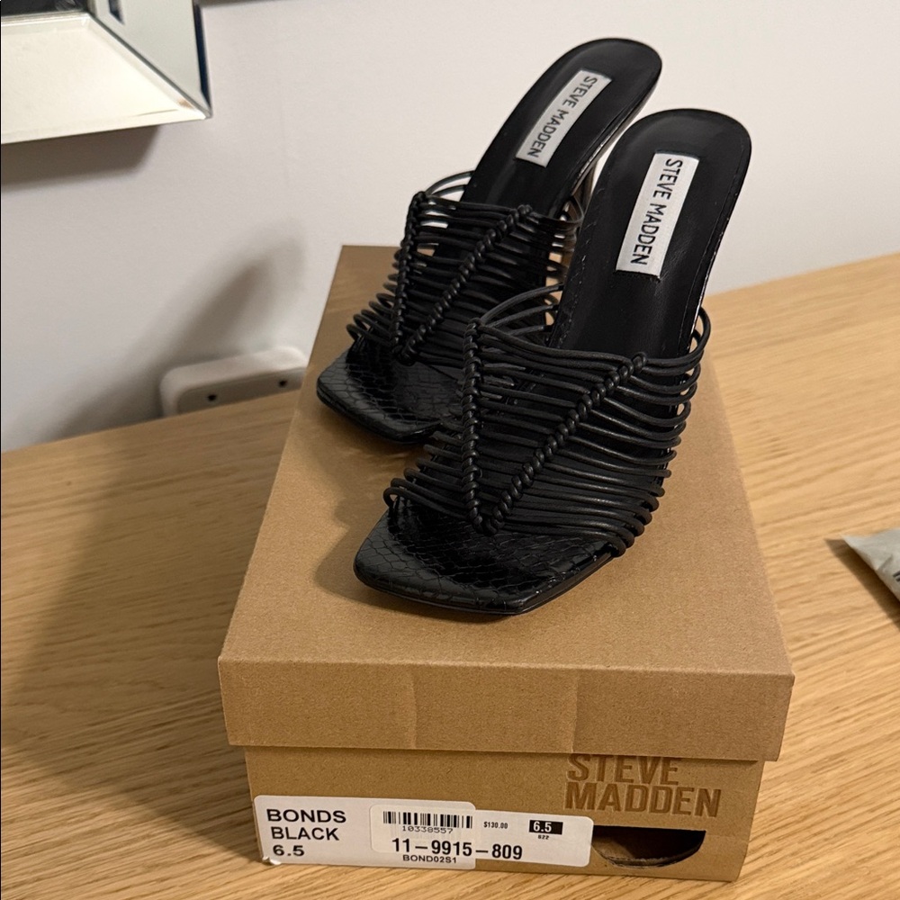 Steve Madden Black Strappy Mules